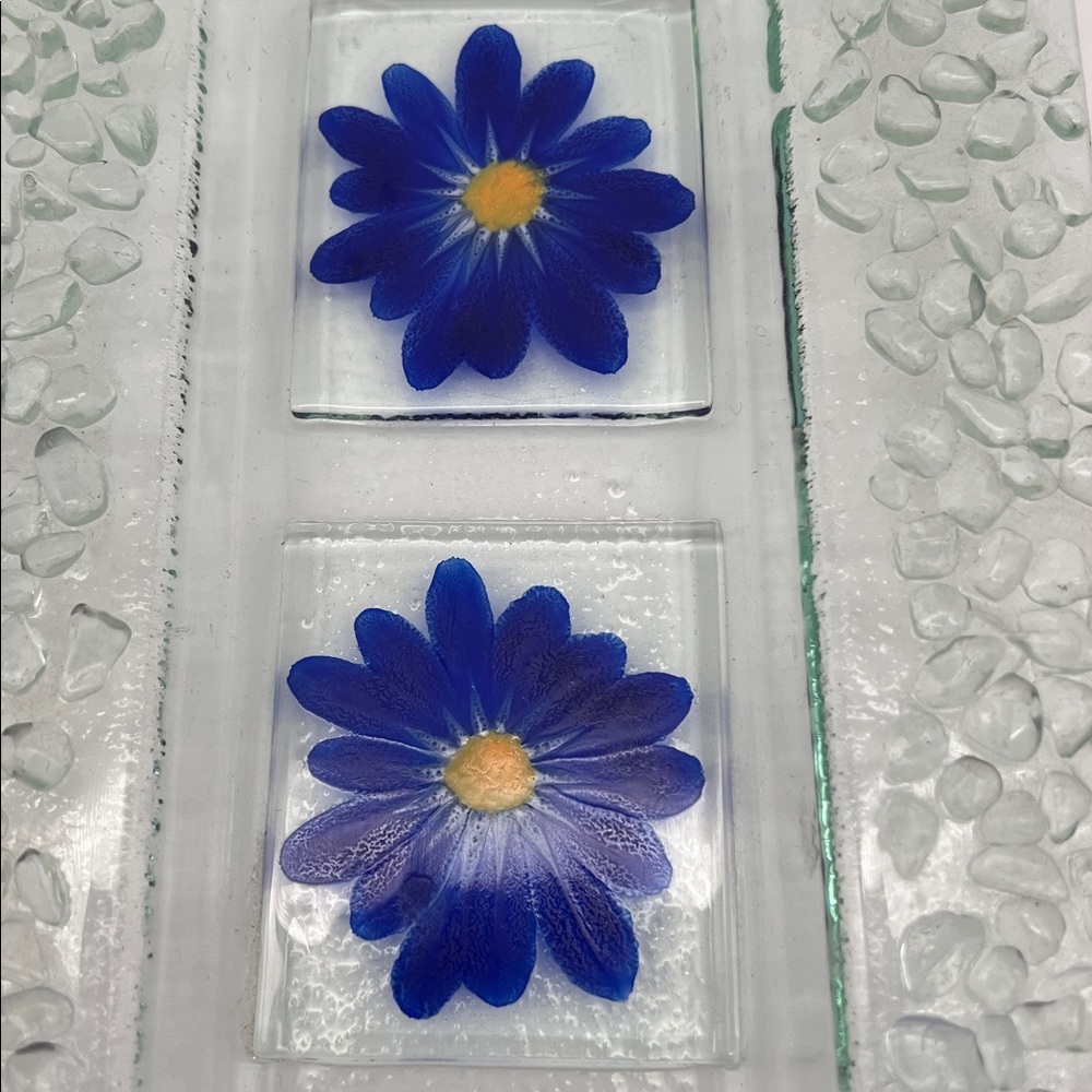 Fused Glass Art Tray Serving Platter with Pebble Finish and Blue Daisy Design - Picture 2 of 8